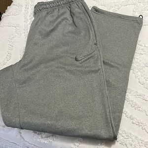 Womens grey Nike sweatpants